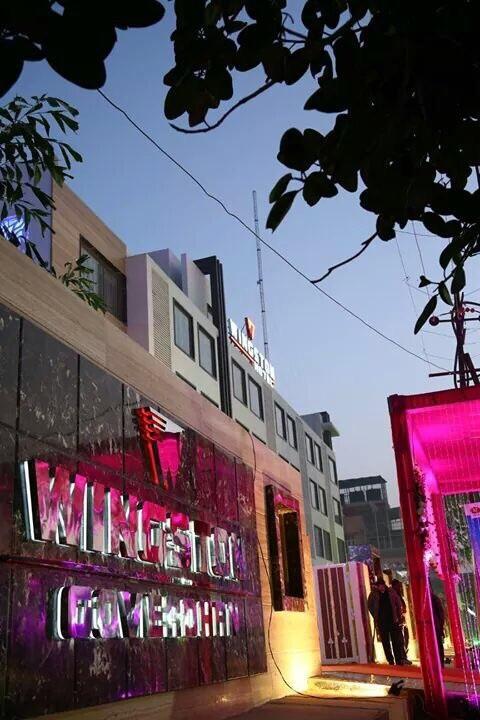 Wingston A Treehouse Hotel Goverdhan Radha Kund Dış mekan fotoğraf